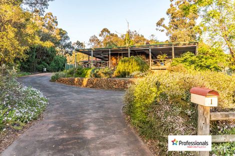 Property photo of 1 Healey Place Gooseberry Hill WA 6076