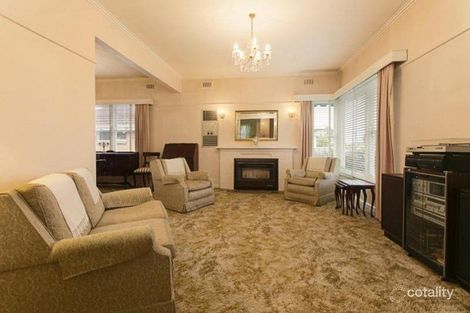 Property photo of 36 Howard Avenue Mount Waverley VIC 3149