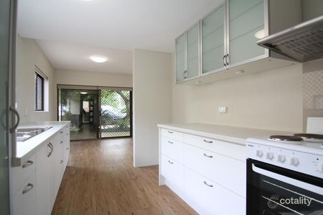 Property photo of 1/76 The Esplanade Paradise Point QLD 4216