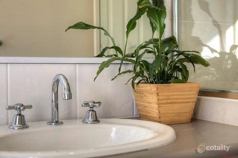Property photo of 18 Merlin Way Wattle Grove WA 6107