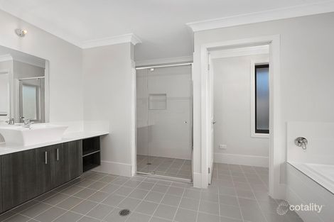 Property photo of 11 Niangala Place Frenchs Forest NSW 2086