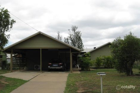 24 Macdonald Cres, Blackwater, QLD 4717