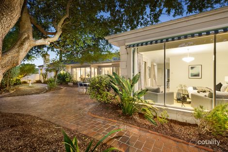 Property photo of 2 Bishop Court Mount Waverley VIC 3149
