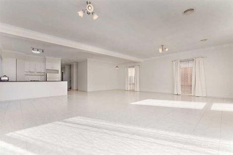 Property photo of 45 Sorbonne Drive Sunbury VIC 3429