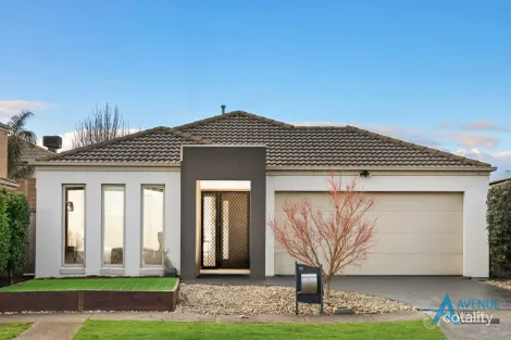 Property photo of 14 Pangana Drive Point Cook VIC 3030