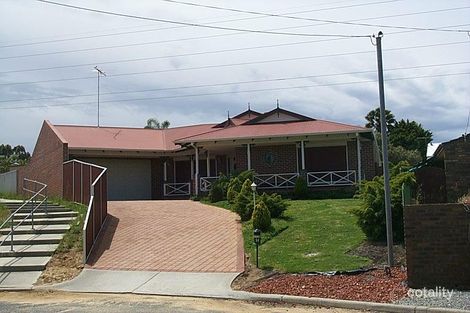 Property photo of 14 Bradley Court Samson WA 6163