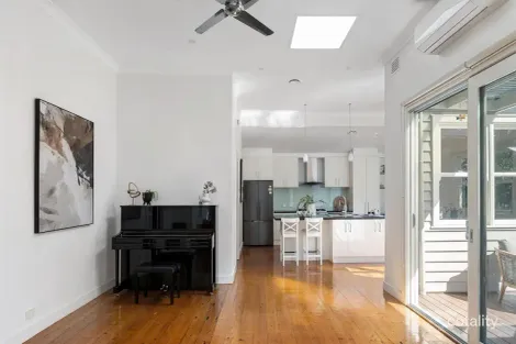 Property photo of 17 Narrak Road Balwyn VIC 3103