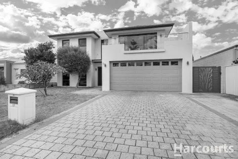 Property photo of 17 Frigate Way Wannanup WA 6210