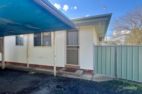 3/2 Day St, Cowra, NSW 2794