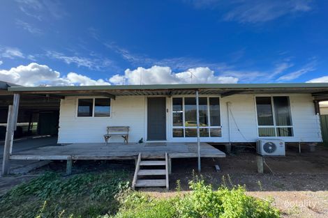 1 Kneebone Dr, Port Victoria, SA 5573