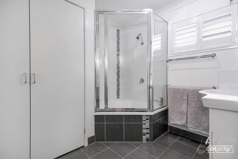 Property photo of 11 Edward Street Cooee Bay QLD 4703