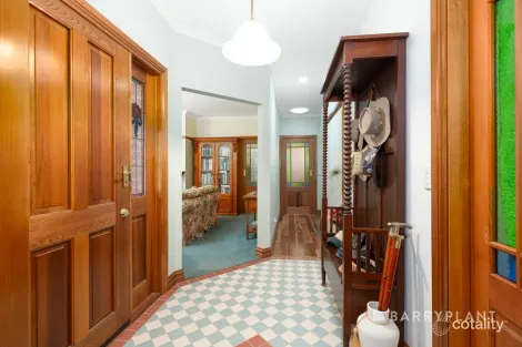 Property photo of 5 Regency Close Wandana Heights VIC 3216