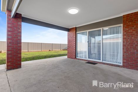 Property photo of 31 Silver Leaf Way Winter Valley VIC 3358