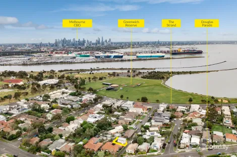 Property photo of 26 Swan Court Newport VIC 3015