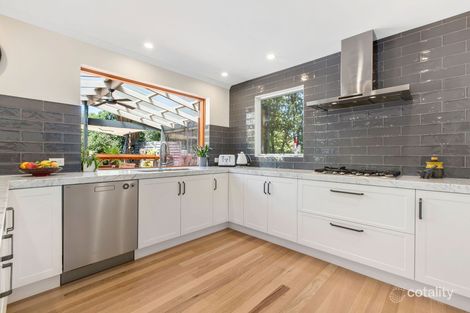 Property photo of 15 Fernshaw Place Mount Eliza VIC 3930