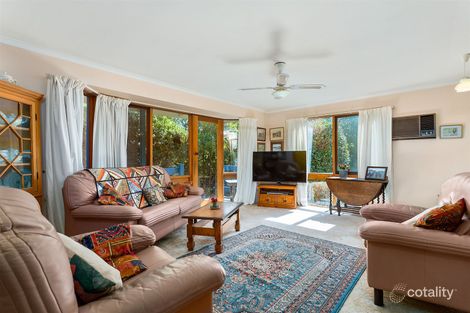 Property photo of 19 Symonds Street Crib Point VIC 3919