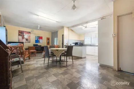 Property photo of 2 Merry Place Rapid Creek NT 0810