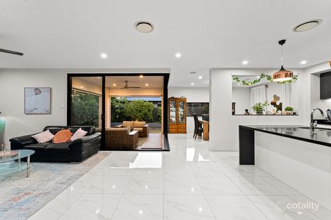 Property photo of 9 Pipet Crescent Pallara QLD 4110