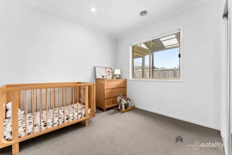 Property photo of 4 Light Horse Circuit Sunbury VIC 3429