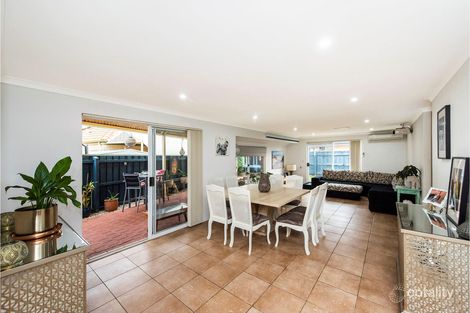Property photo of 46 Lakefront Circle The Vines WA 6069