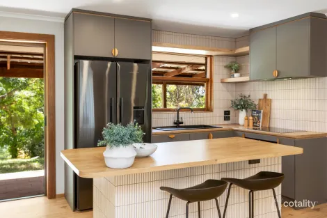 Property photo of 95 Onkaparinga Road Bridgewater SA 5155