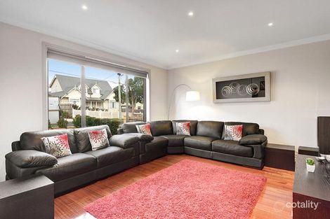 Property photo of 23 Glenview Road Doncaster East VIC 3109