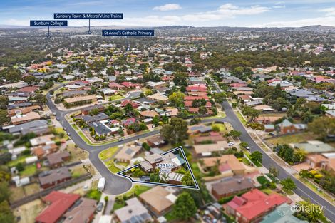 Property photo of 5 Nimo Court Sunbury VIC 3429