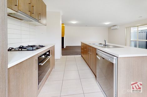Property photo of 22 Botham Crescent Pakenham VIC 3810