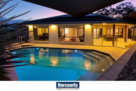 Property photo of 7 Tributary Court Eatons Hill QLD 4037