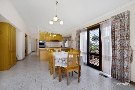 Property photo of 23 Heatherbrae Crescent Sunbury VIC 3429