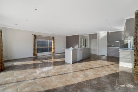 Property photo of 18 Lambertia Crescent Manor Lakes VIC 3024