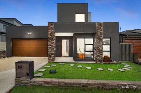 19 Lorraway St, Holt, ACT 2615