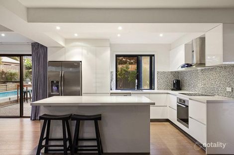 Property photo of 14 Benjamin Street Mount Martha VIC 3934