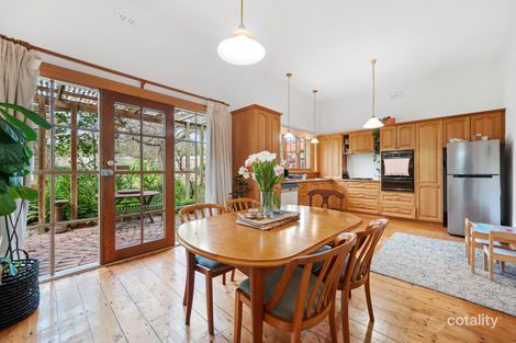 92 Emo Rd, Malvern East, VIC 3145