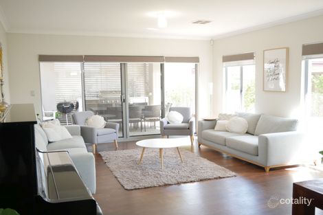 Property photo of 21 Rathlin Cove Canning Vale WA 6155