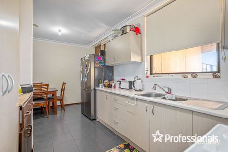 Property photo of 29 Waratah Drive Camillo WA 6111