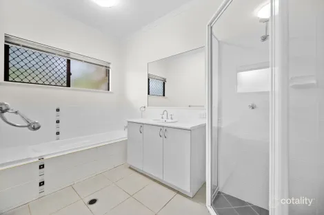 Property photo of 4 Pelling Close Kanimbla QLD 4870