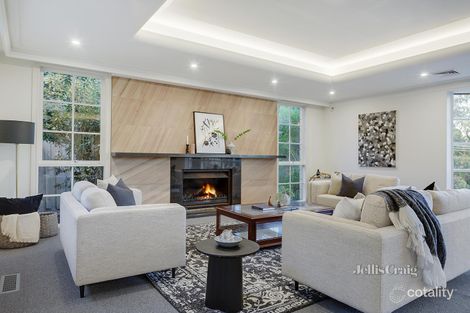 Property photo of 77 Maroong Drive Research VIC 3095
