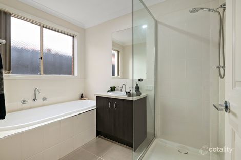 Property photo of 42 King Parrot Way Whittlesea VIC 3757