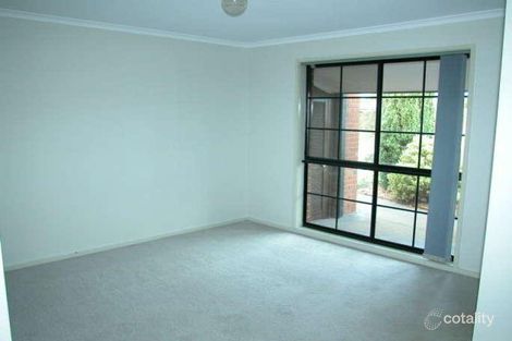 Property photo of 19 Karinya Close Werribee VIC 3030