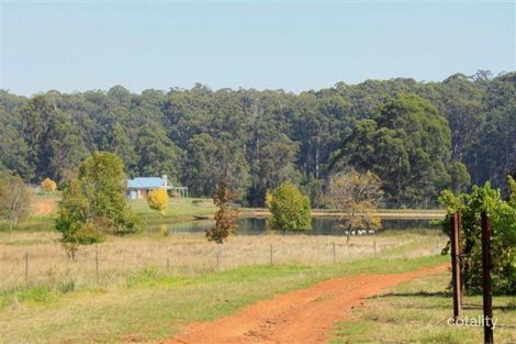 140 Roche Rd, Eastbrook, WA 6260