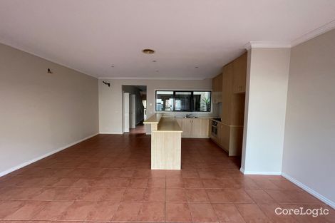 Property photo of 30 Bateman Road Kensington VIC 3031
