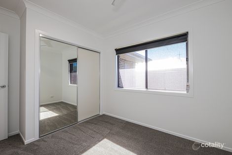 Property photo of 22 Regina Avenue Ningi QLD 4511
