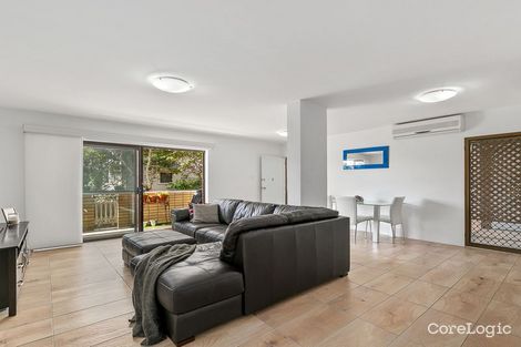 Property photo of 1/27 Norman Parade Clayfield QLD 4011