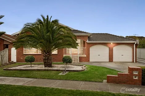 10 ALCOTT PL, DELAHEY, VIC 3037