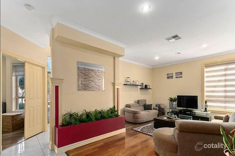 Property photo of 4 Villawood Avenue Roxburgh Park VIC 3064