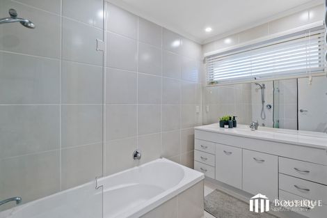 Property photo of 36 Somerset Drive Dandenong North VIC 3175