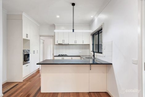 Property photo of 16 Greenway Drive Pakenham VIC 3810