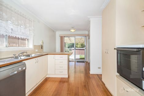 Property photo of 28 Grayson Drive Scoresby VIC 3179