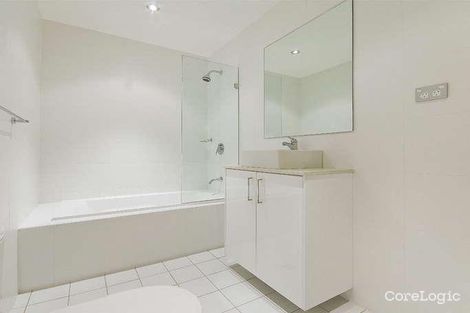 Property photo of 24/1-3 Eulbertie Avenue Warrawee NSW 2074